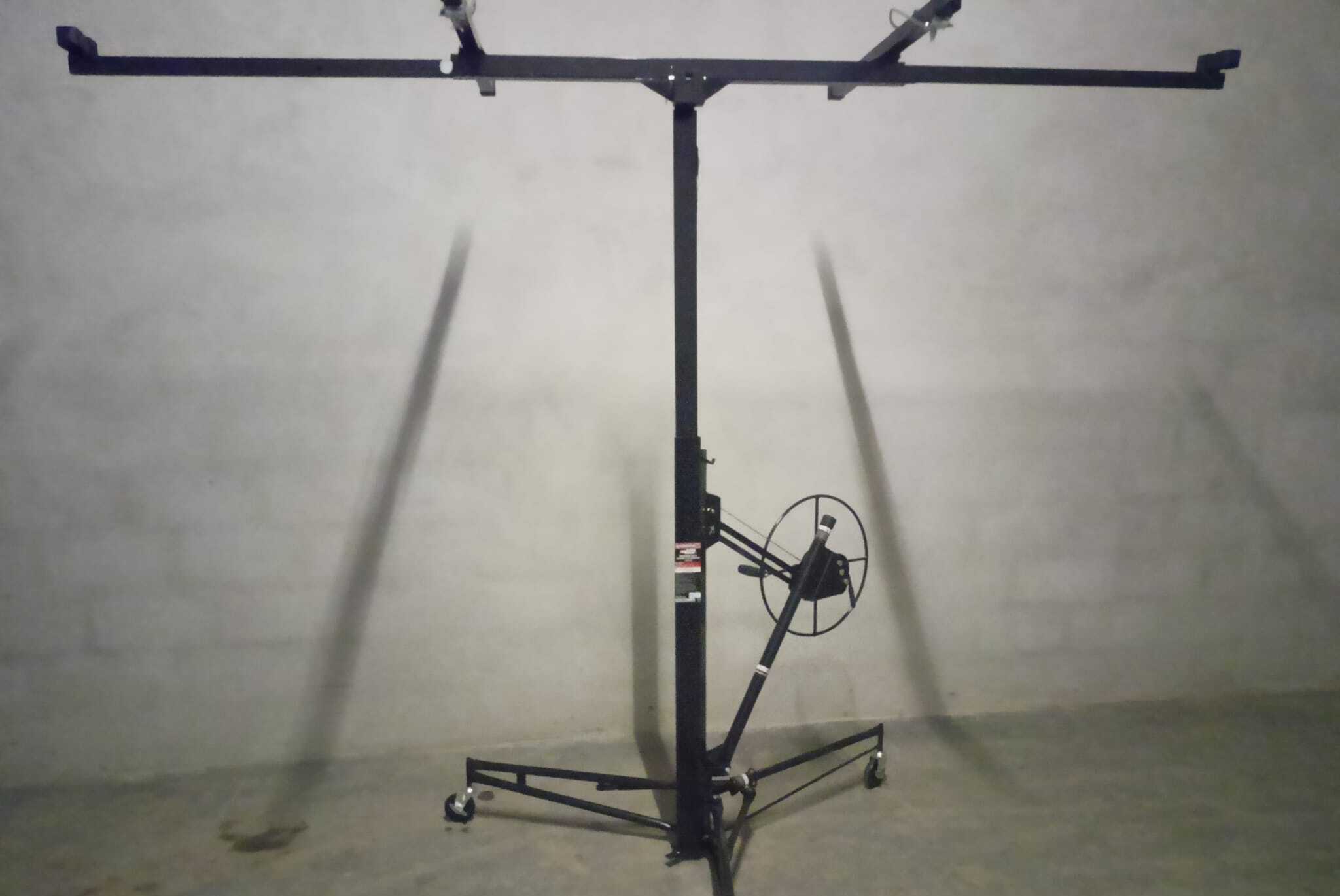 Podnośnik do płyt kartonowo-gipsowych AWTOOLS