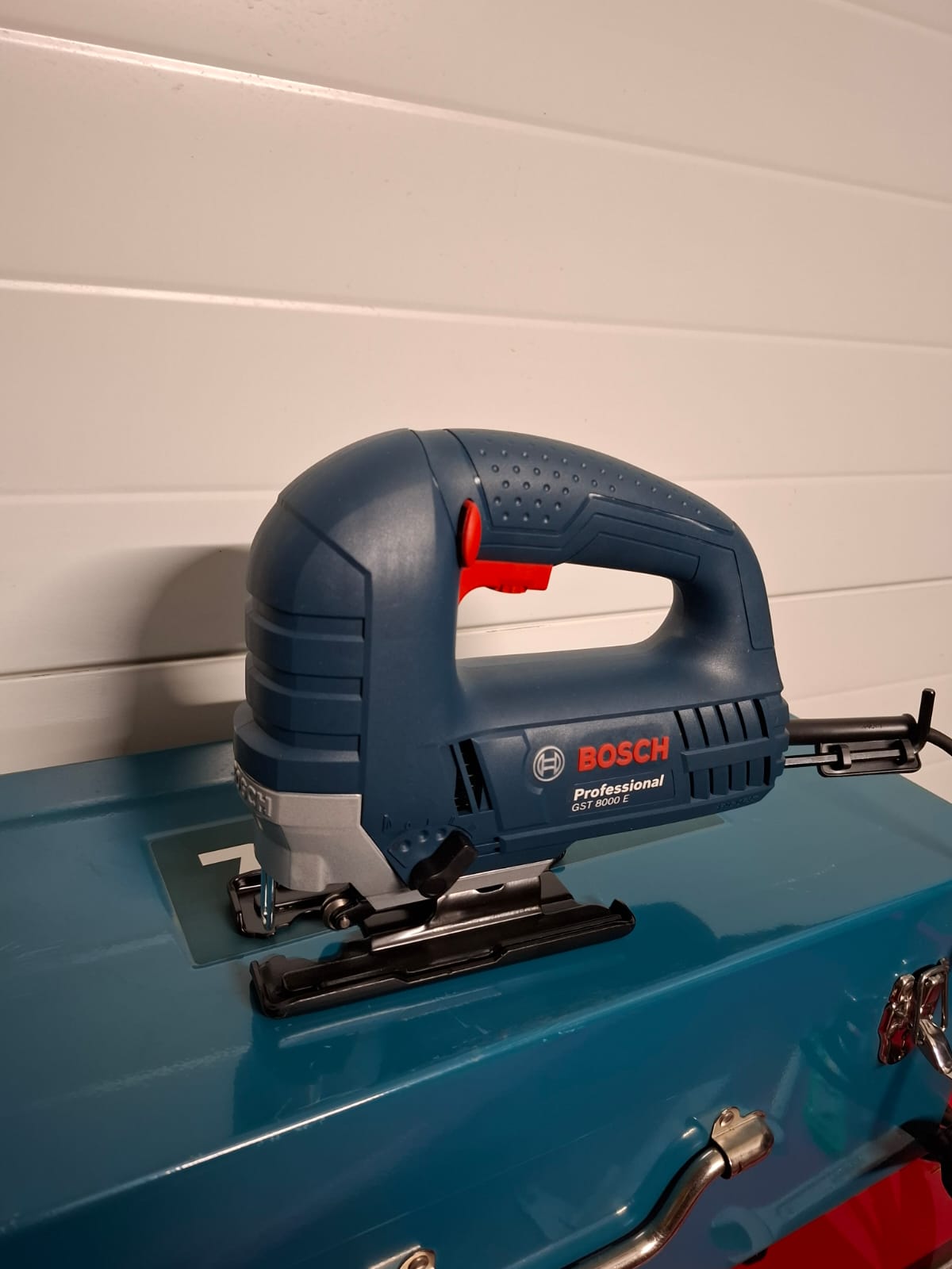 Wyrzynarka Bosch GST 8000E