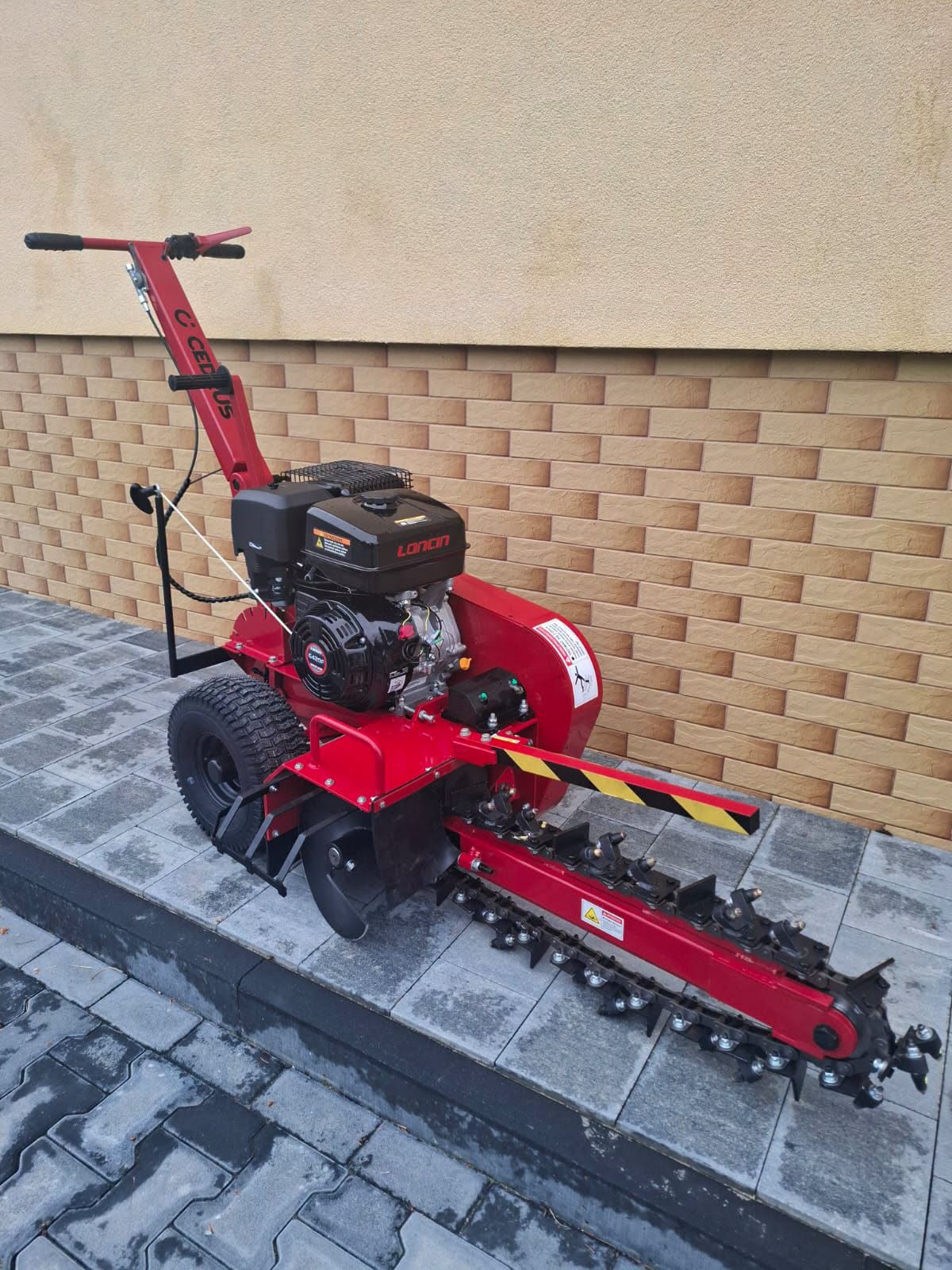 Koparka łańcuchowa Cedrus KP01